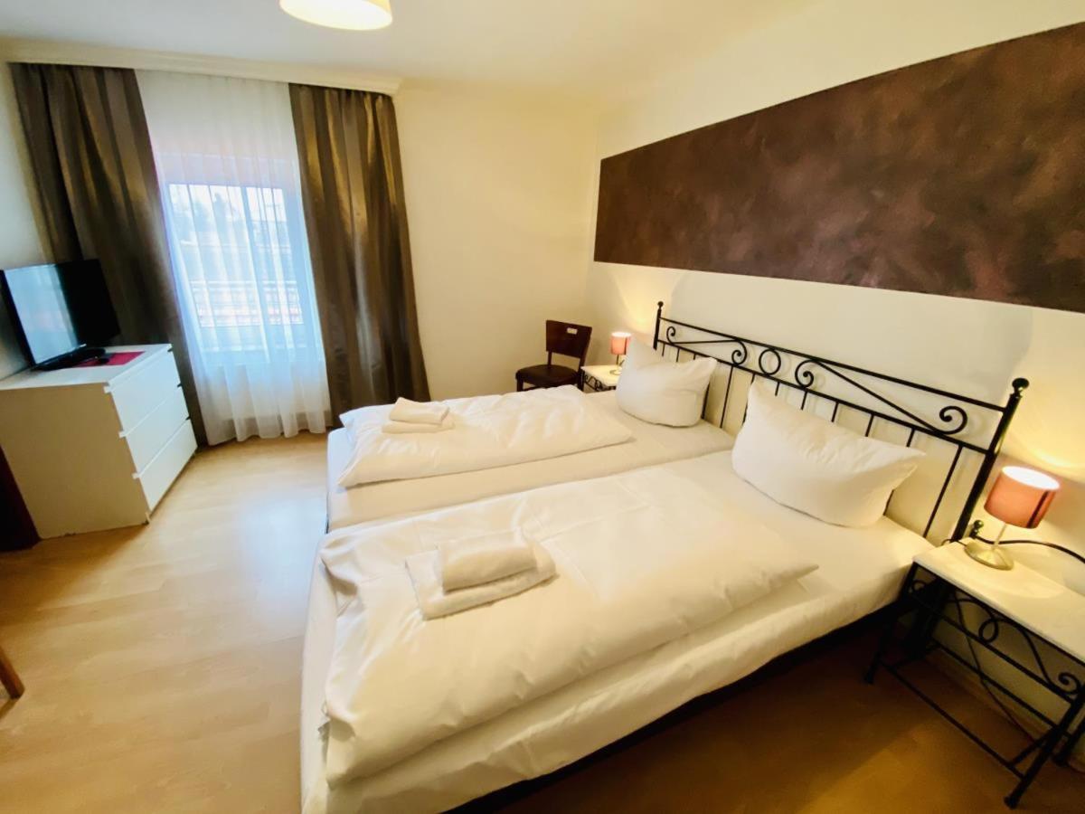 Doppelzimmer Brunch, Direkt Am Alten Strom ロストック エクステリア 写真